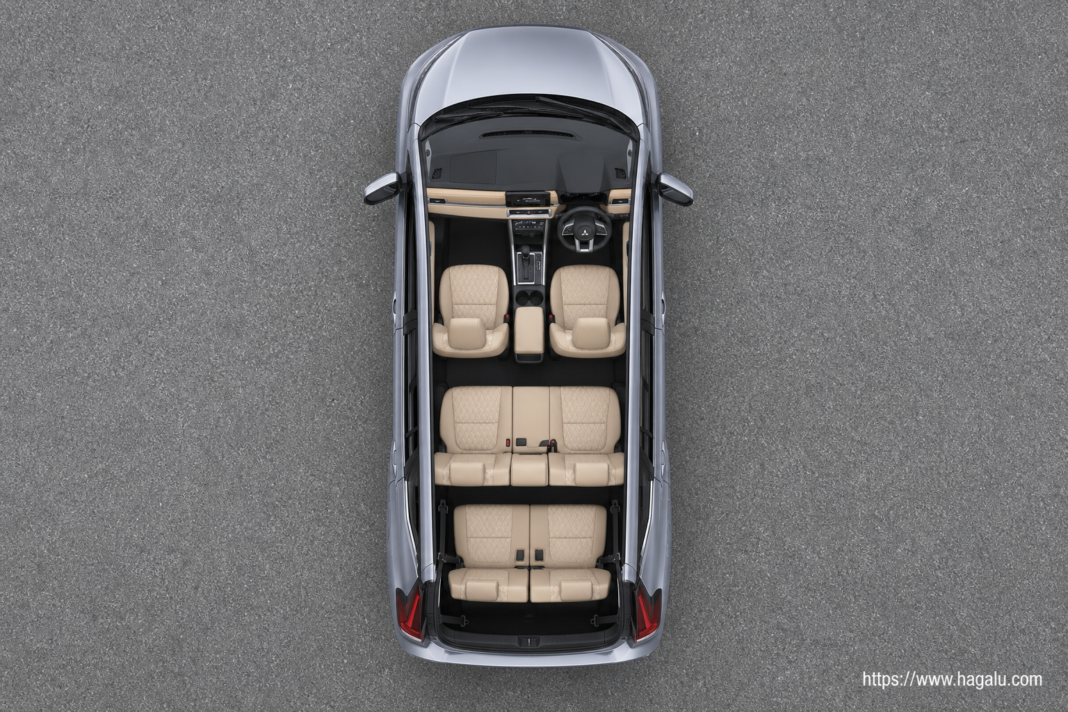 Mitsubishi Xpander top-down seating layout showing the roof design and cabin arrangement in South Africa
