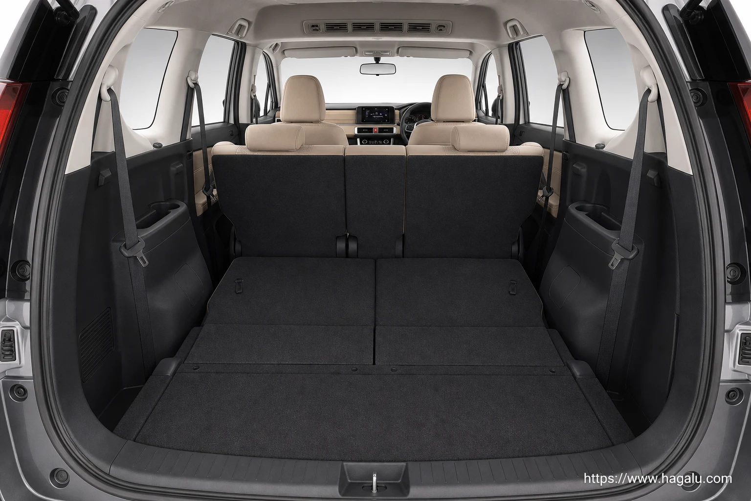 Mitsubishi Xpander interior view 5 for South African vehicle comparison