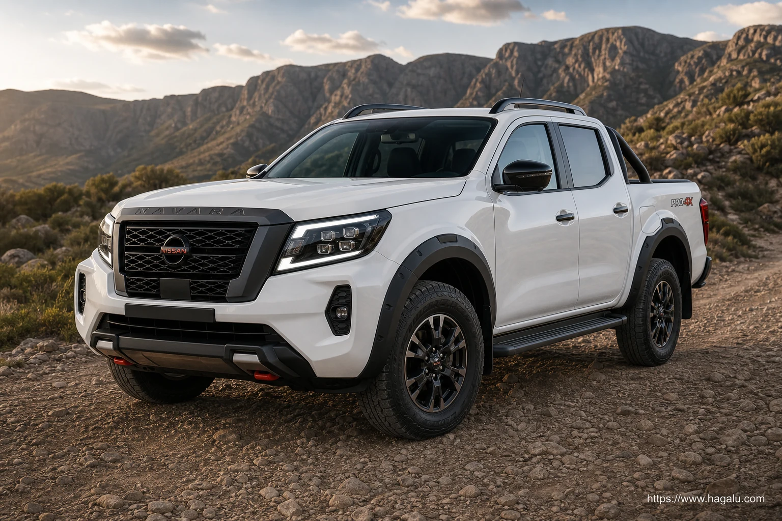Nissan Navara Double Cab exterior view 1 — price and specifications in South Africa