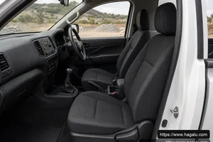 Nissan Navara Single Cab interior view 3 for South African vehicle comparison