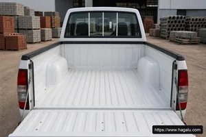Nissan NP300 Hardbody interior view 5 for South African vehicle comparison
