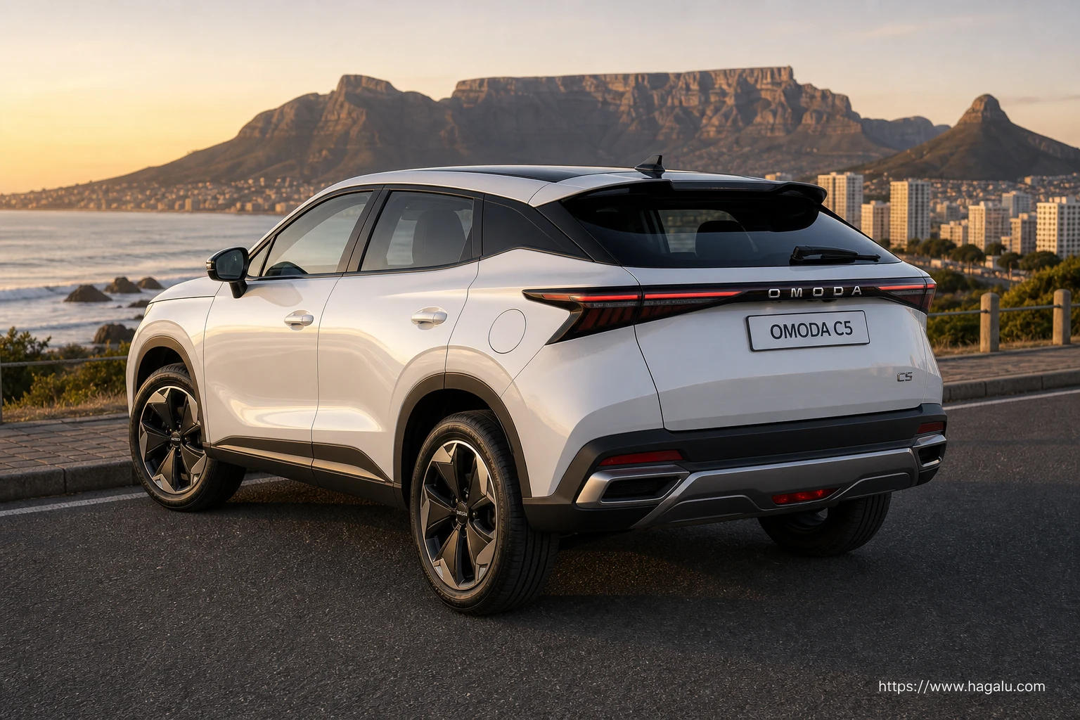 Omoda C5 exterior view 2 — South Africa 2026