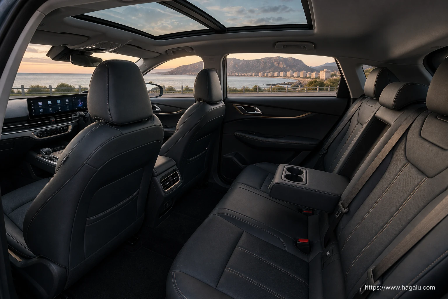 Omoda C5 interior view 3 for South African vehicle comparison