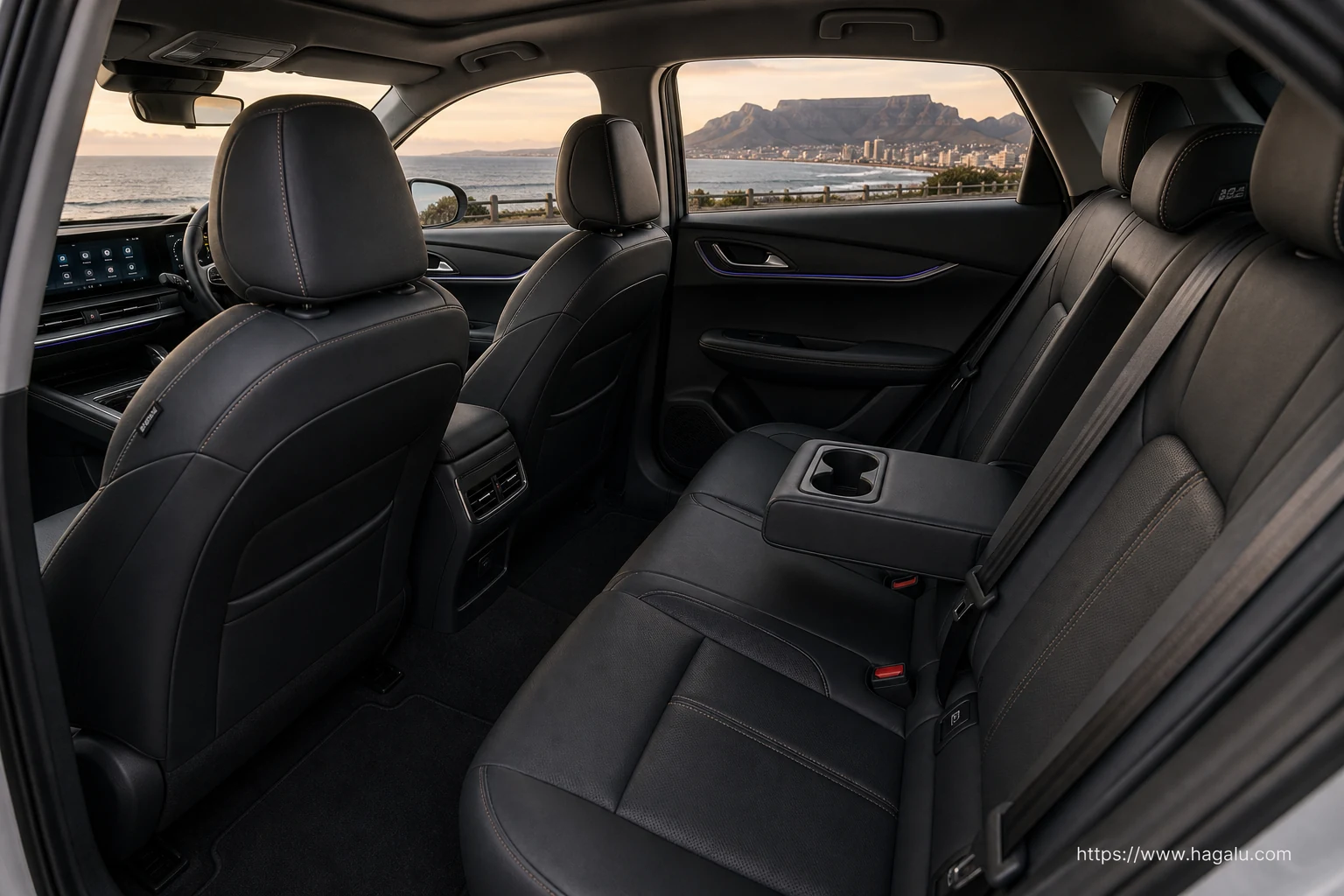 Omoda C5 interior view 4 for South African vehicle comparison