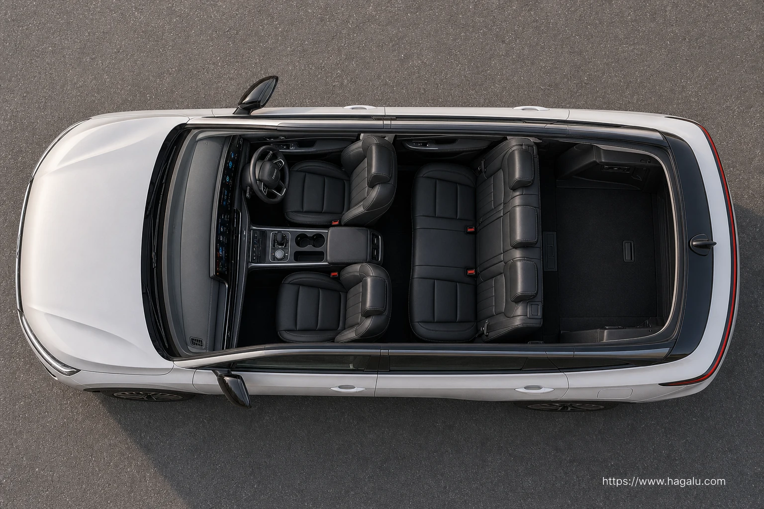 Omoda C7 exterior view 4 — South Africa 2026