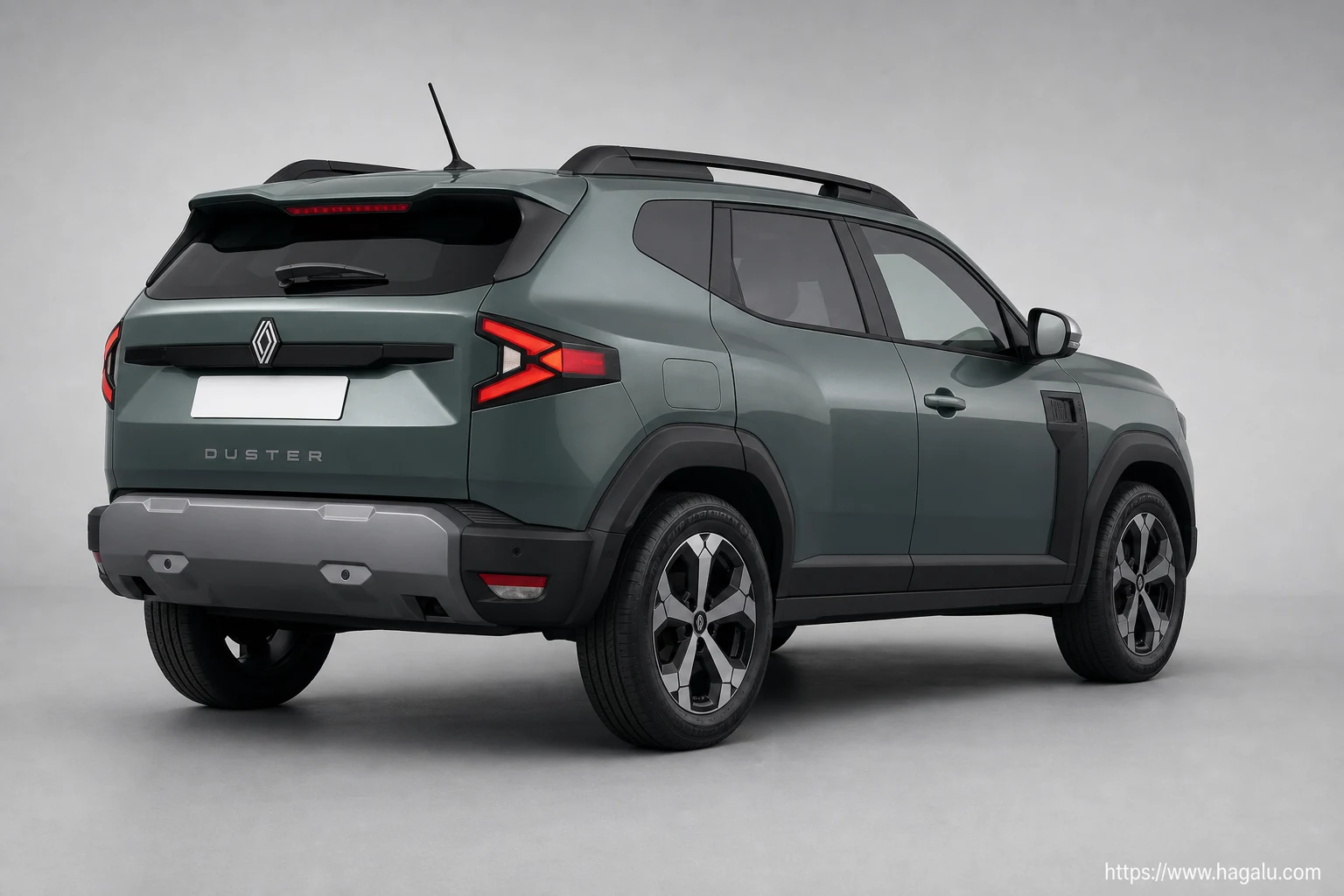 Renault Duster exterior view 2 — South Africa 2026