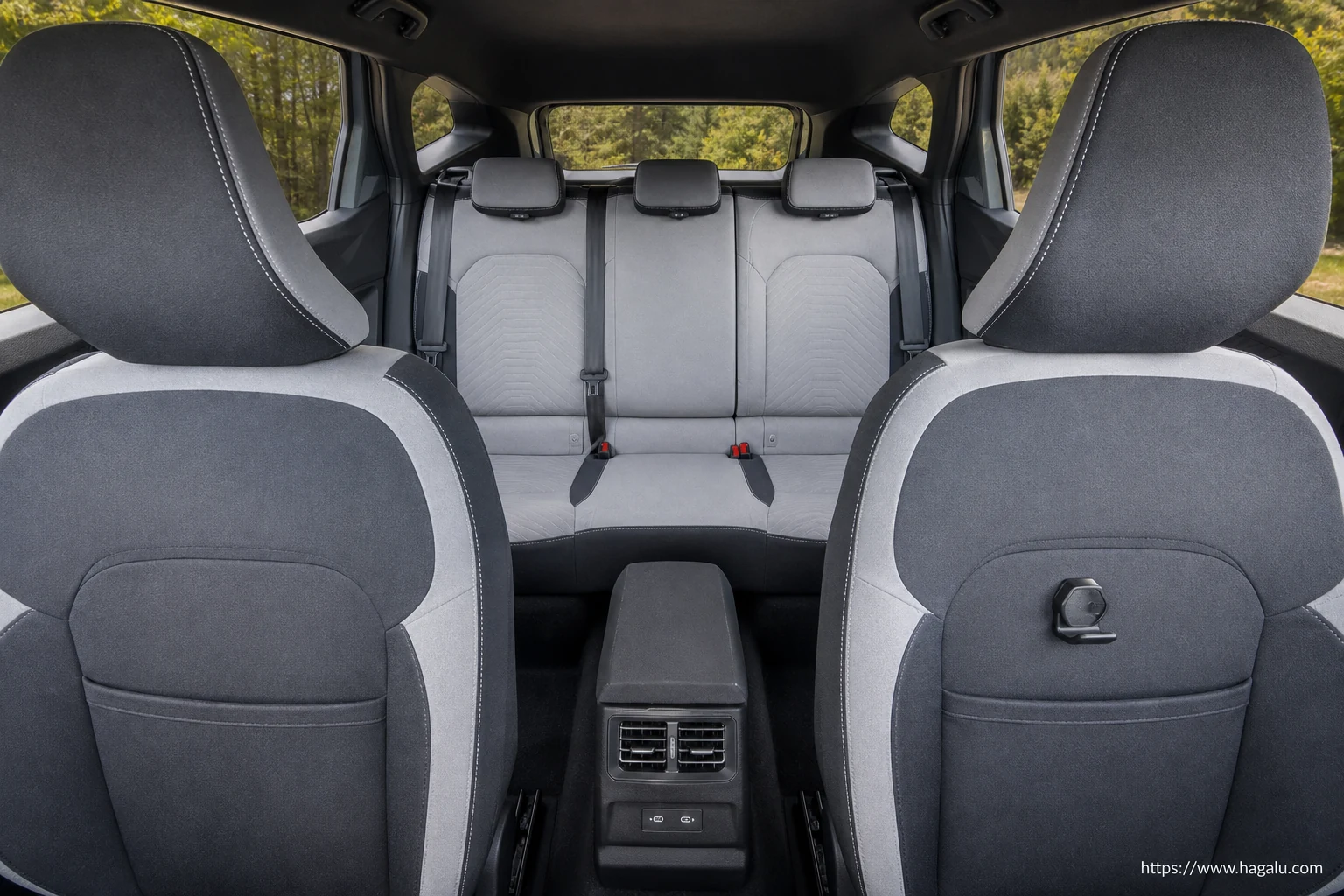 Renault Duster interior view 4 for South African vehicle comparison