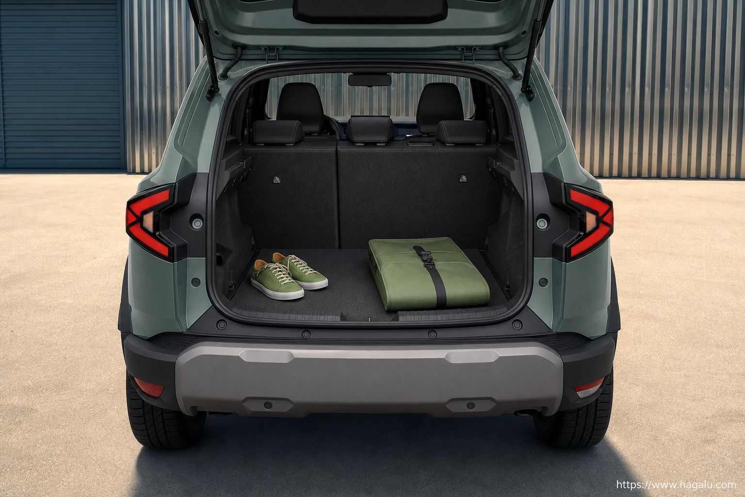 Renault Duster interior view 5 for South African vehicle comparison