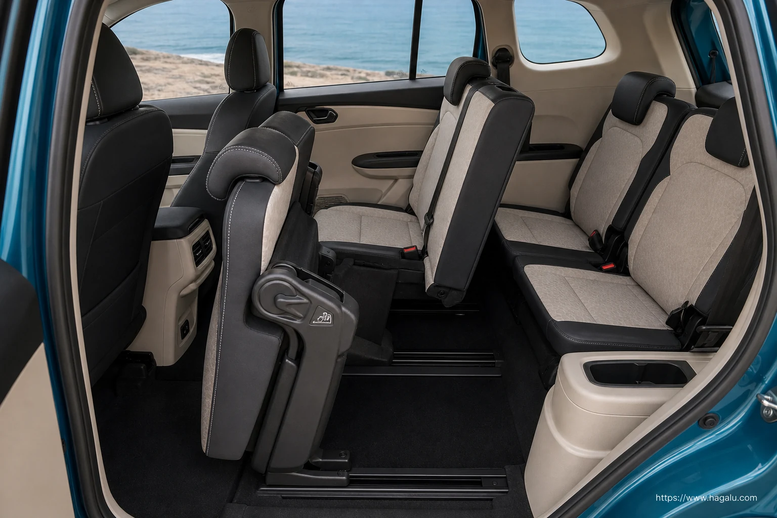 Renault Triber interior view 4 for South African vehicle comparison