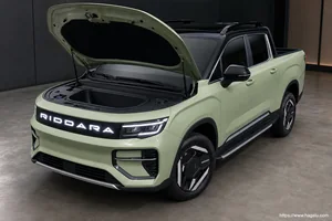 RIDDARA RD6 open bonnet and powertrain bay showing the under-bonnet layout in South Africa