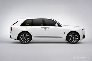 Rolls-Royce Black Badge Cullinan full side profile showing the roofline, doors and wheel design in South Africa