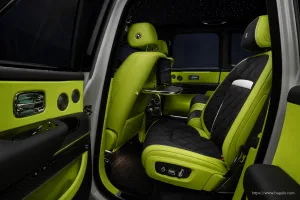 Rolls-Royce Black Badge Cullinan interior view 4 for South African vehicle comparison