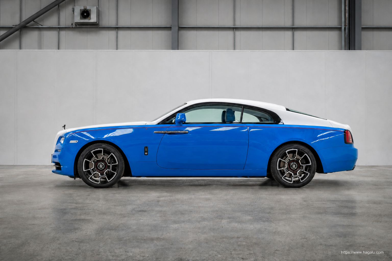 Rolls-Royce Black Badge Wraith full side profile showing the roofline, doors and wheel design in South Africa