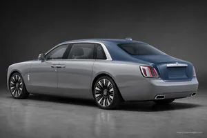 Rolls-Royce Ghost Extended exterior view 2 for South African vehicle comparison