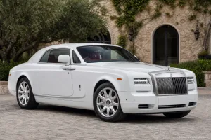 Rolls-Royce Phantom Coupé exterior view 1 for South African vehicle comparison