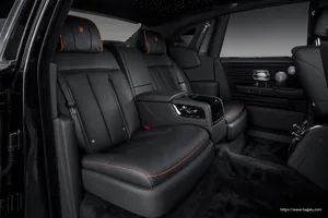 Rolls-Royce Phantom interior view 3 for South African vehicle comparison
