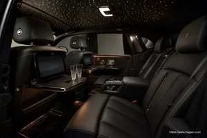 Rolls-Royce Phantom interior view 4 for South African vehicle comparison