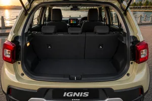Suzuki Ignis interior view 5 for South African vehicle comparison