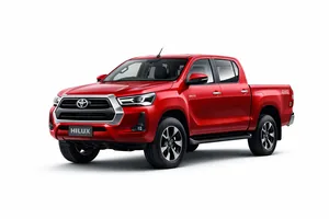 Toyota Hilux exterior view 5 — South Africa 2026