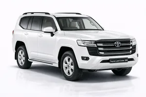 Toyota Land Cruiser 300 exterior view 3 — South Africa 2026