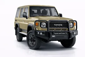 Toyota Land Cruiser 76 exterior view 4 — South Africa 2026