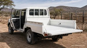 Toyota Land Cruiser 79 Double Cab interior view 5 for South African vehicle comparison