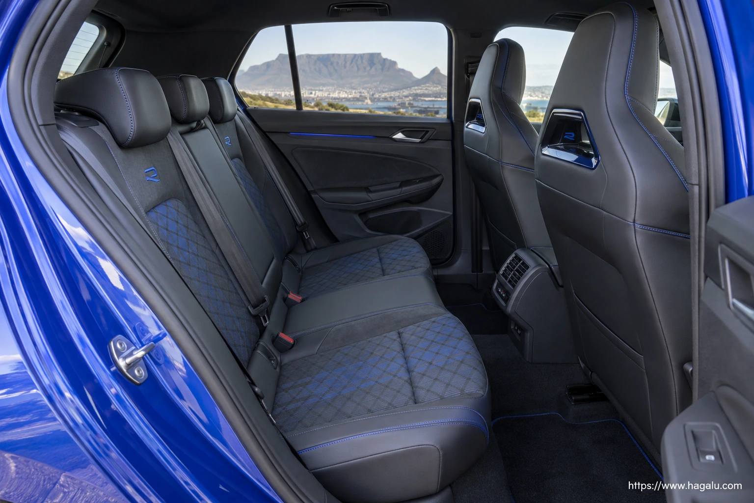 Volkswagen Golf interior view 3 for South African vehicle comparison