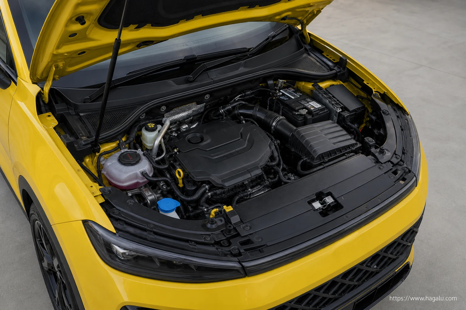 Volkswagen T-Roc Second Generation exterior view 5 for South African vehicle comparison