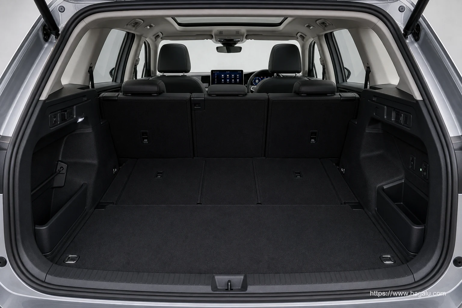 Volkswagen Tayron interior view 5 for South African vehicle comparison