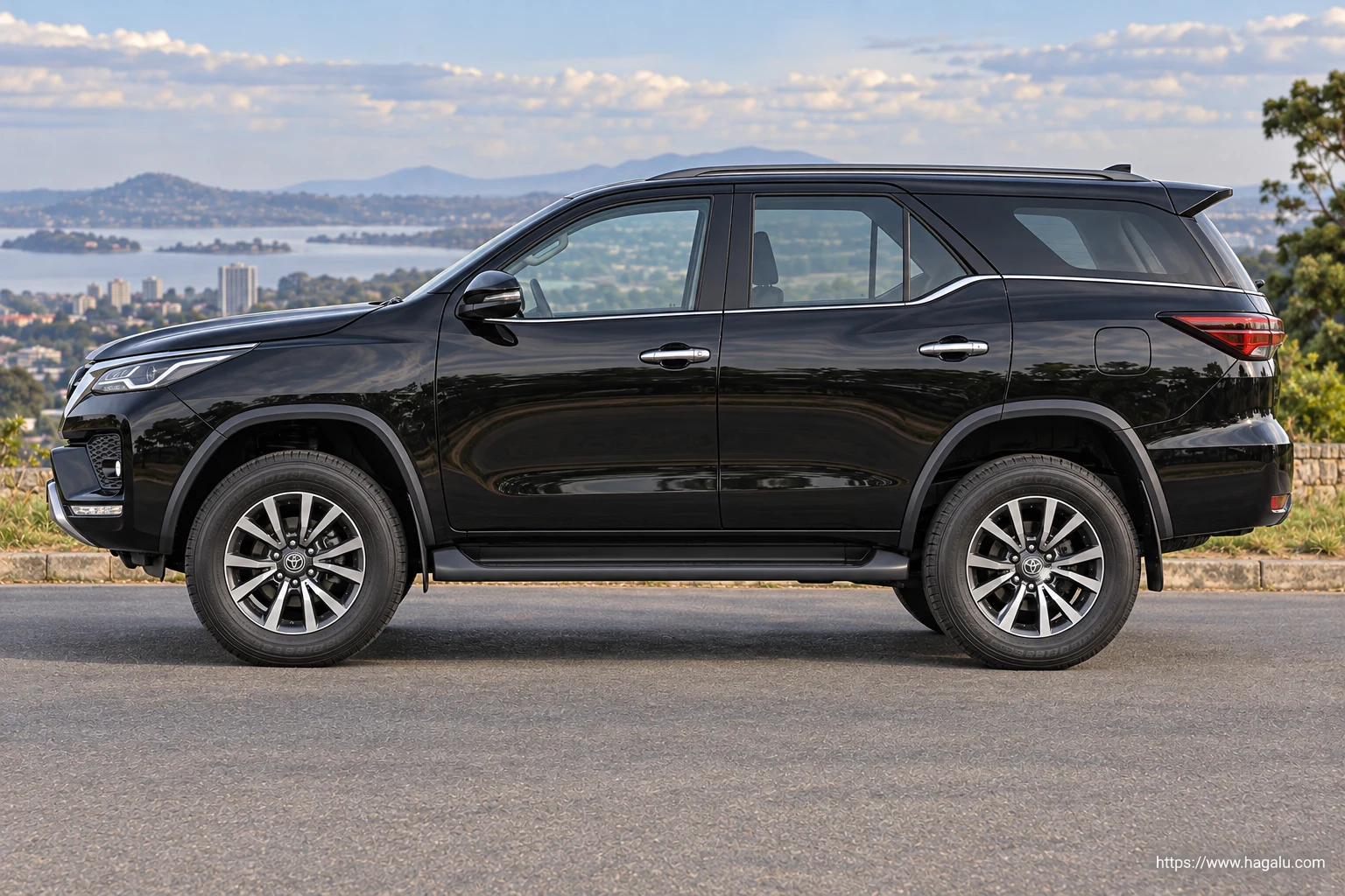 Toyota Fortuner exterior view 1 for South African vehicle comparison