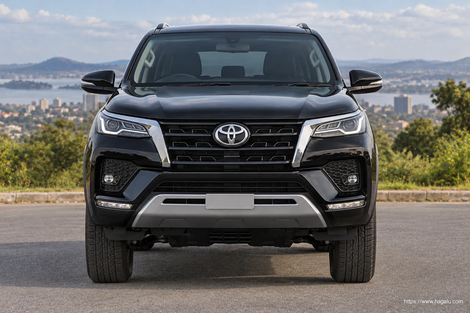 Toyota Fortuner exterior view 3 for South African vehicle comparison