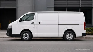 Toyota Hiace exterior view 3 for South African vehicle comparison