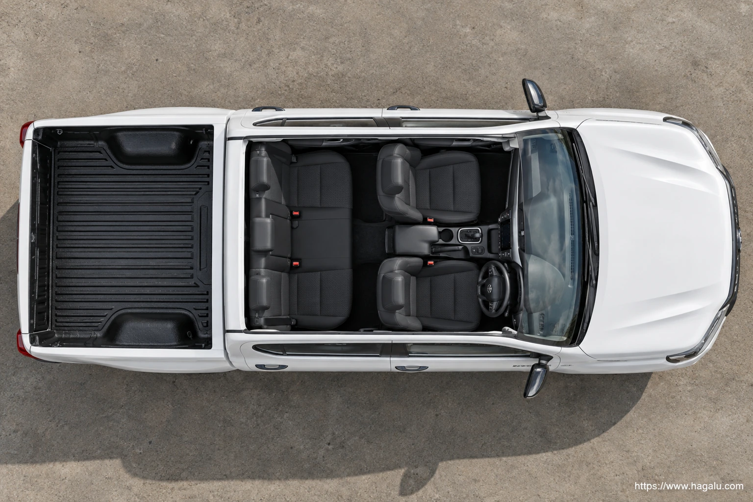 Toyota Hilux exterior view 4 for South African vehicle comparison