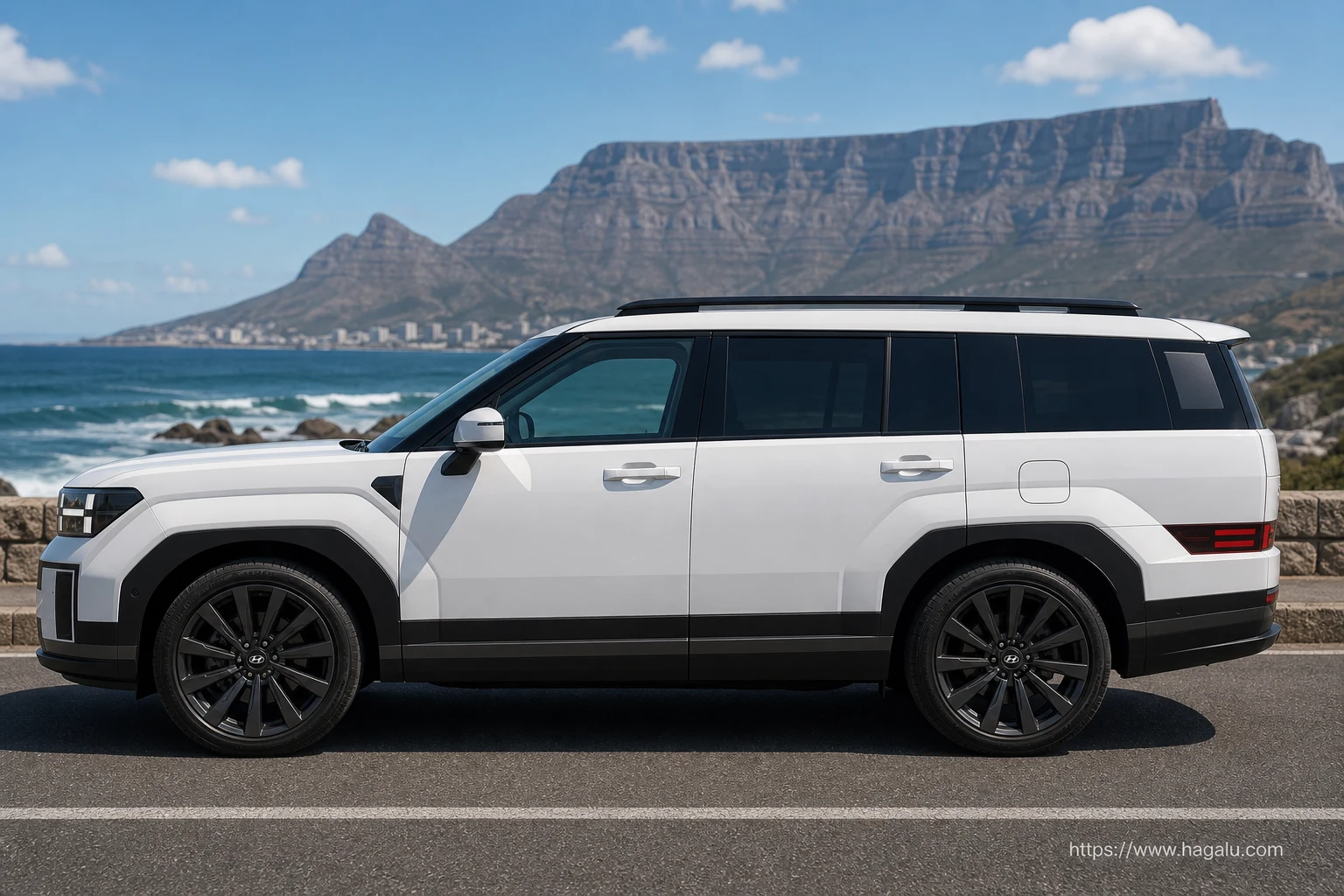 Hyundai Santa Fe exterior view 3 for South African vehicle comparison