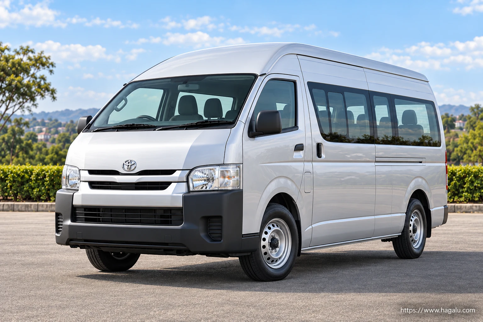 Toyota Hiace GD exterior view 1 for South African vehicle comparison