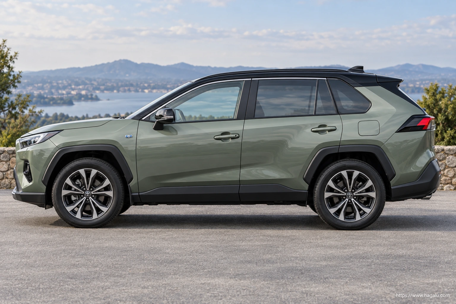 Toyota RAV4 HEV exterior view 3 for South African vehicle comparison