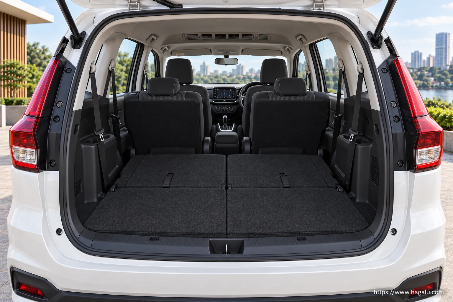 Toyota Rumion interior view 5 for South African vehicle comparison
